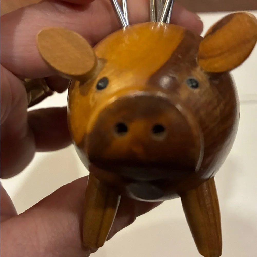 Oliv-Art Wooden Pig Toothpick Holder with 3” Cocktail Forks 6 Forks Olive Wood